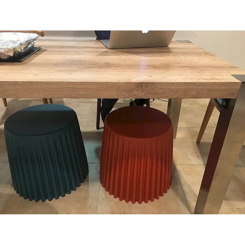 Stapelbare moderne Stühle für Esszimmer und Restaurant, Beistelltisch, Cupcake, für Wohnzimmer, Pausenraum, Schminktisch, Schlafzimmer oder Büro, ohne Rückenlehne